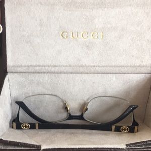 Gucci eye glasses 👓 black